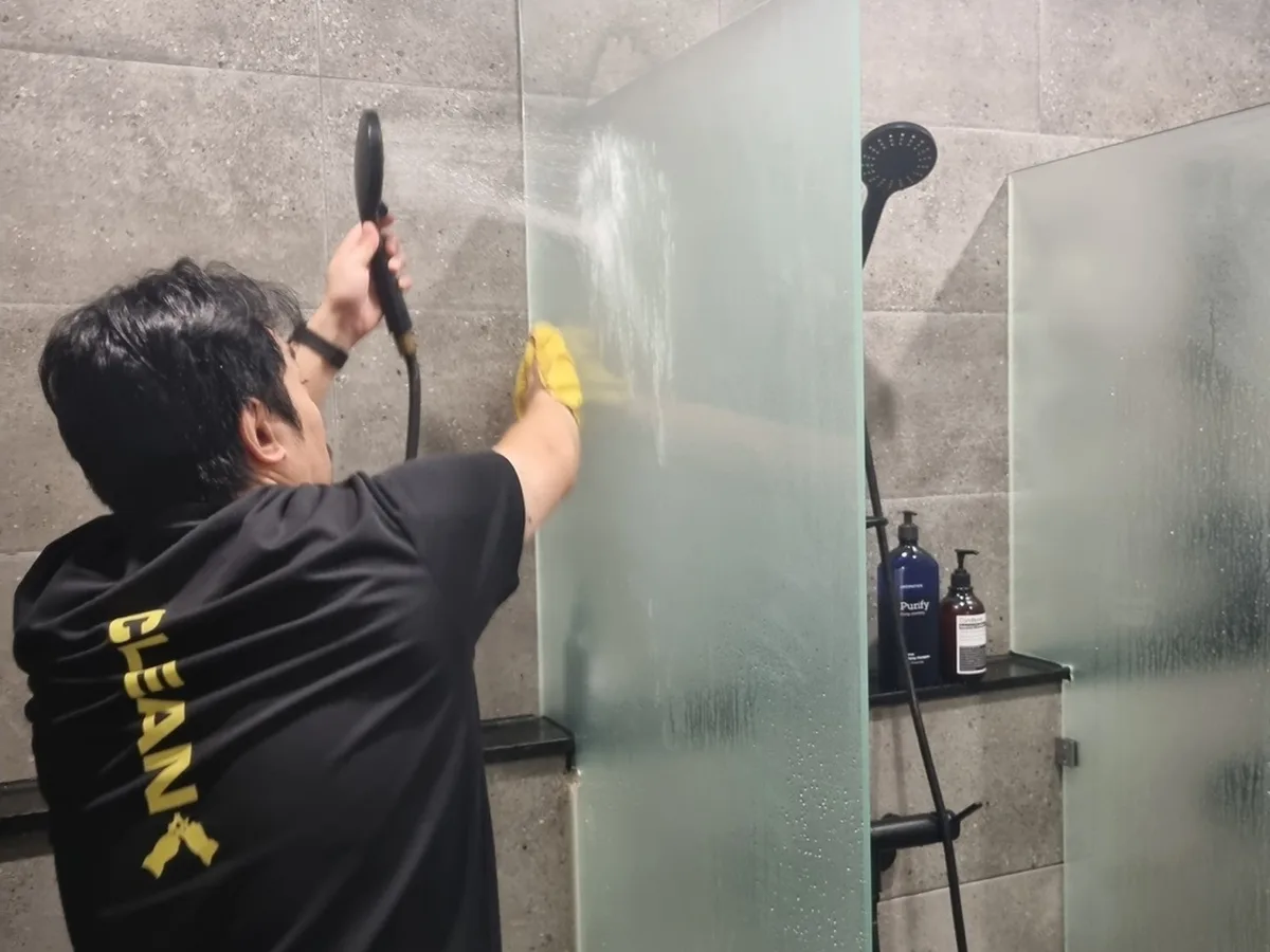 서구 복수동 건물 세면대·파우더룸 바닥 위생청소 사례 - 행진크린